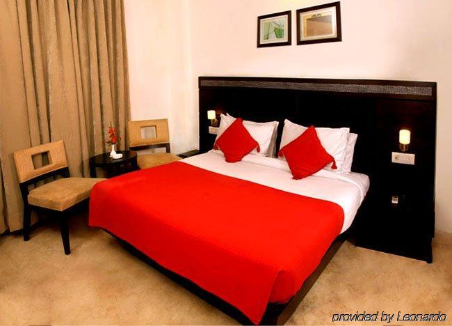 Hotel Shanti Palace West New Delhi Værelse billede